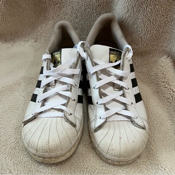 Adidas Superstar Classic Shell Toe Sneakers - Picture 8 of 8